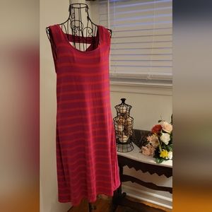 Holly Robinson Peete women's midi dress...size medium